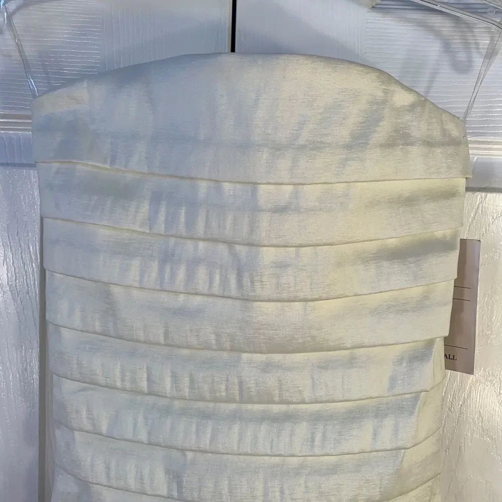 OFF-WHITE STRETCH STRAPLESS DRESS SIZE SMALL - Picture 4 of 6